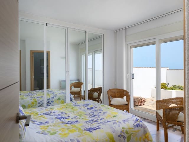 Image No.10-3 Bed Villa for sale