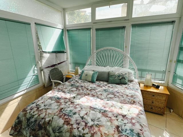 Image No.11-2 Bed Apartment for sale