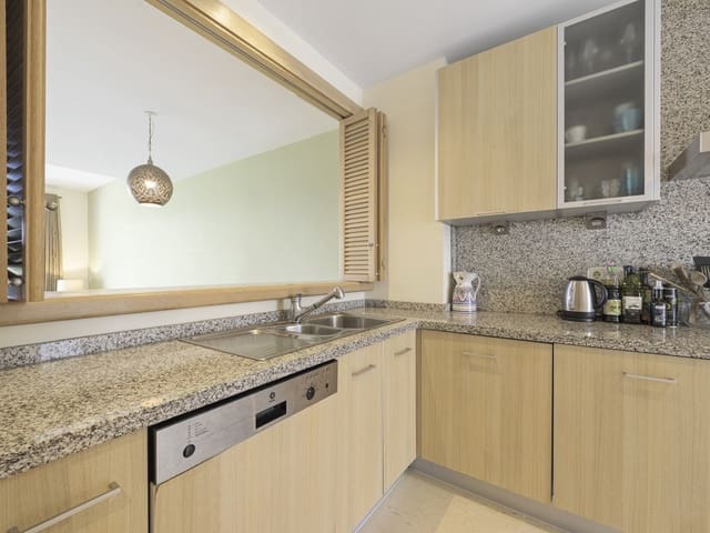 Image No.10-3 Bed Townhouse for sale