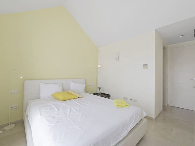 Image No.16-3 Bed Townhouse for sale