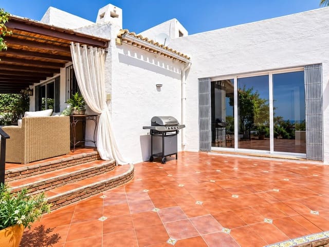 Image No.3-3 Bed Villa for sale