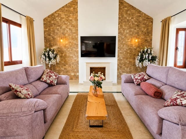 Image No.5-3 Bed Townhouse for sale