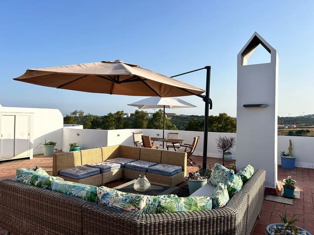 Image No.2-Penthouse de 2 chambres à vendre à Estepona