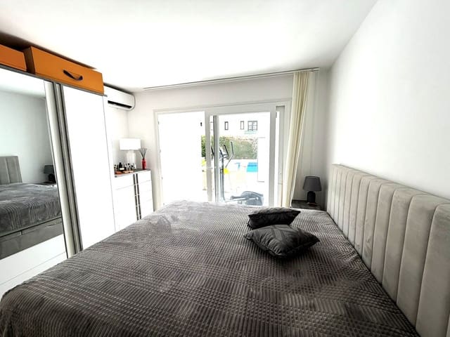 Image No.8-2 Bed Apartment for sale