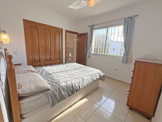 Image No.15-4 Bed Villa for sale