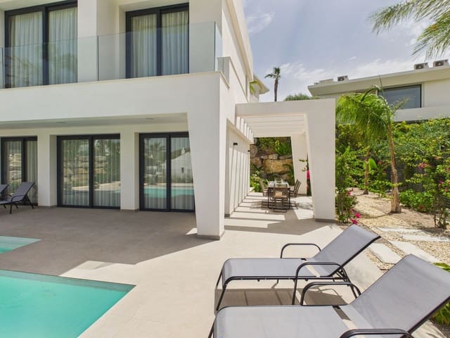 Image No.3-4 Bed Villa for sale