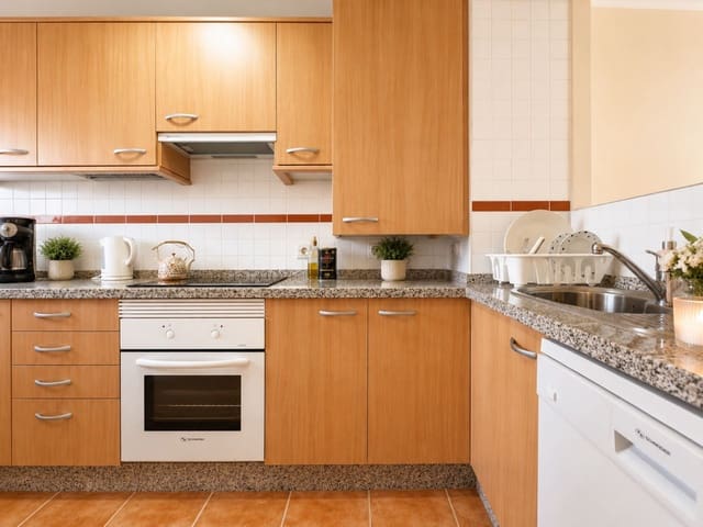 Image No.6-2 Bed Apartment for sale