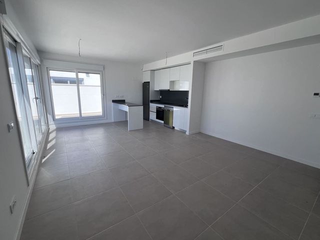 Image No.4-Appartement de 3 chambres à vendre