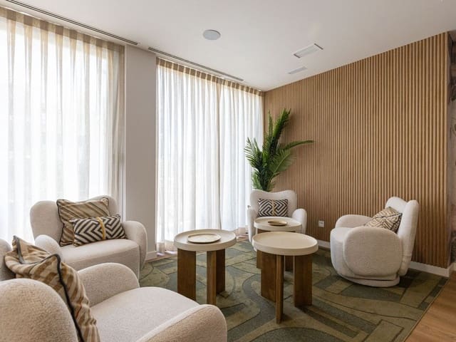 Image No.6-3 Bed Apartment for sale