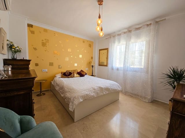 Image No.9-Villa de 4 chambres à vendre à Mijas