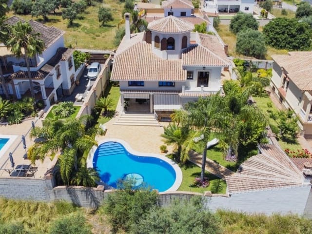 Image No.3-Villa de 6 chambres à vendre à Alhaurín el Grande