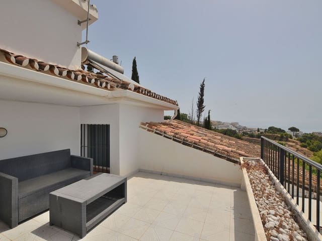 Image No.5-Villa de 3 chambres à vendre à Benalmadena