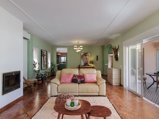 Image No.5-3 Bed Villa for sale