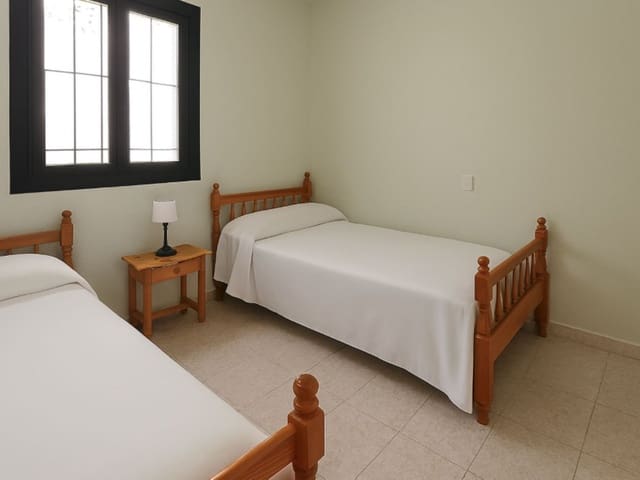 Image No.8-2 Bed Villa for sale