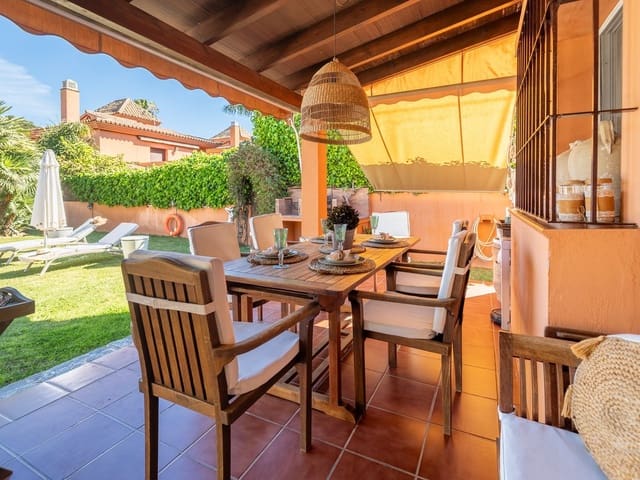 Image No.4-4 Bed Villa for sale