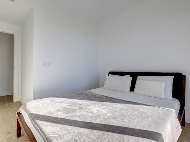 Image No.11-2 Bed Apartment for sale