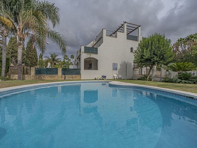 Image No.2-3 Bed Townhouse for sale