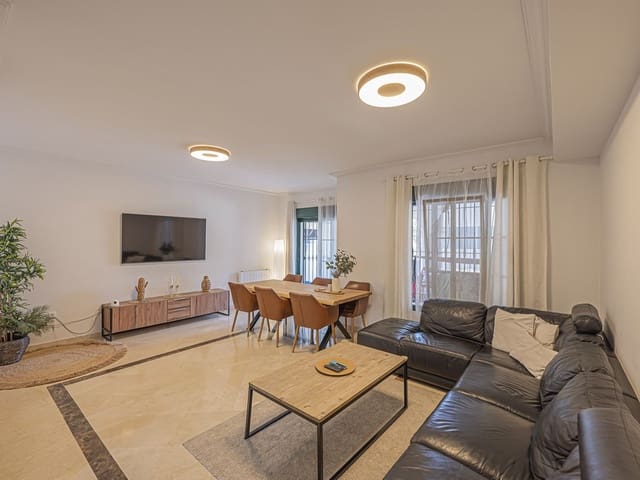 Image No.4-3 Bed Townhouse for sale