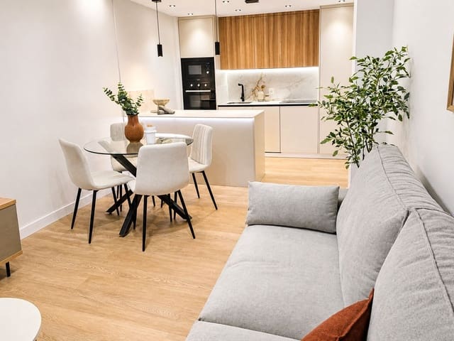 Image No.3-Appartement de 2 chambres à vendre à San Luis de Sabinillas