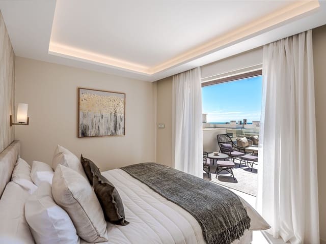Image No.9-3 Bed Apartment for sale