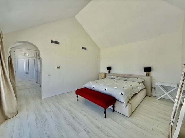 Image No.13-Penthouse de 3 chambres à vendre à Casares