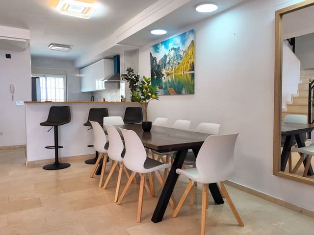 Image No.7-4 Bed Townhouse for sale