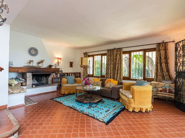Image No.6-3 Bed Villa for sale