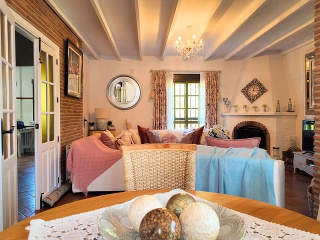 Image No.12-6 Bed Villa for sale