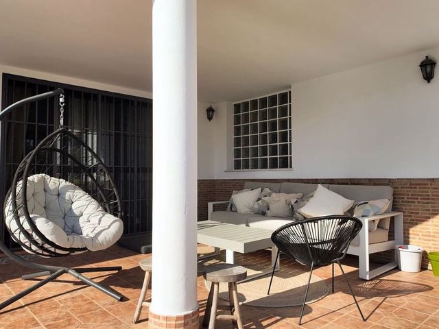 Image No.8-3 Bed Villa for sale