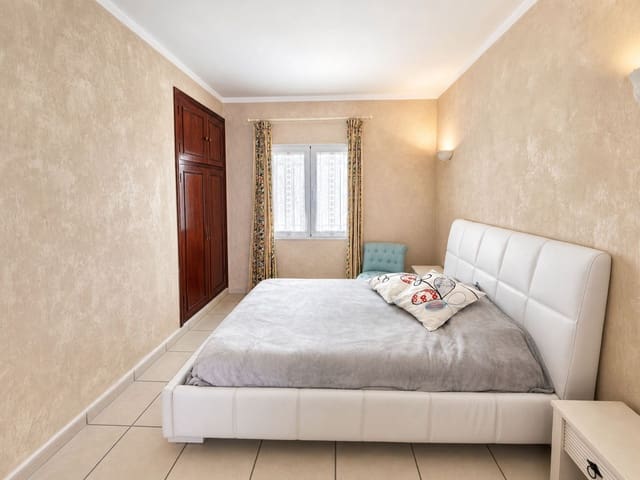 Image No.10-3 Bed Villa for sale