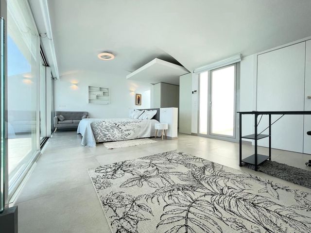 Image No.20-Penthouse de 3 chambres à vendre