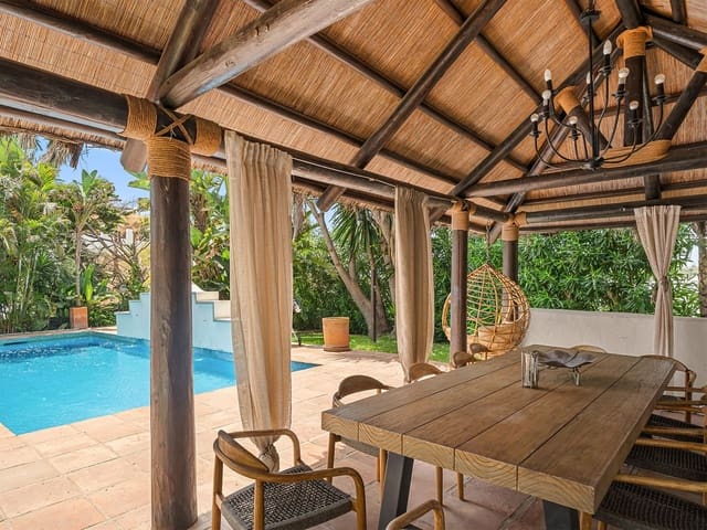 Image No.5-Villa de 8 chambres à vendre à El Rosario