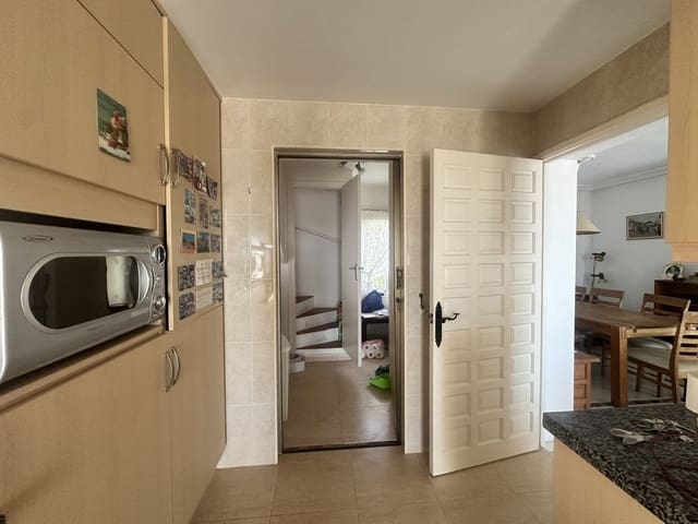 Image No.11-3 Bed Villa for sale