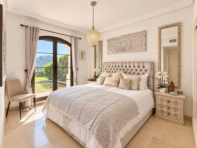 Image No.9-3 Bed Apartment for sale