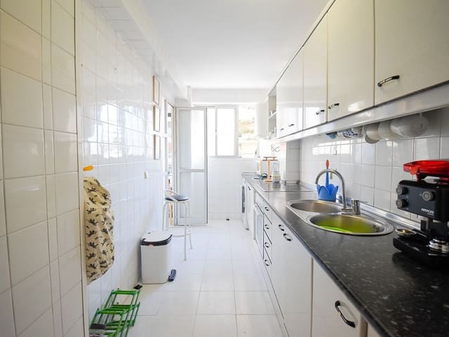 Image No.7-3 Bed Apartment for sale