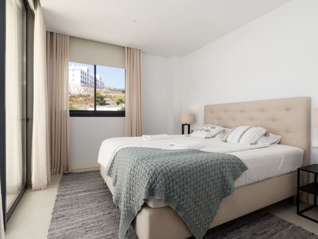 Image No.10-3 Bed Apartment for sale