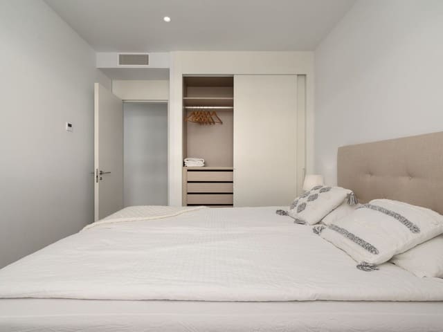 Image No.12-3 Bed Apartment for sale