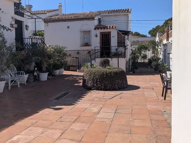 Image No.2-Maison de ville de 2 chambres à vendre à Marbella