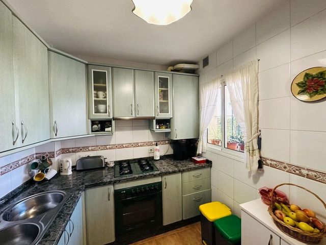 Image No.9-2 Bed Townhouse for sale