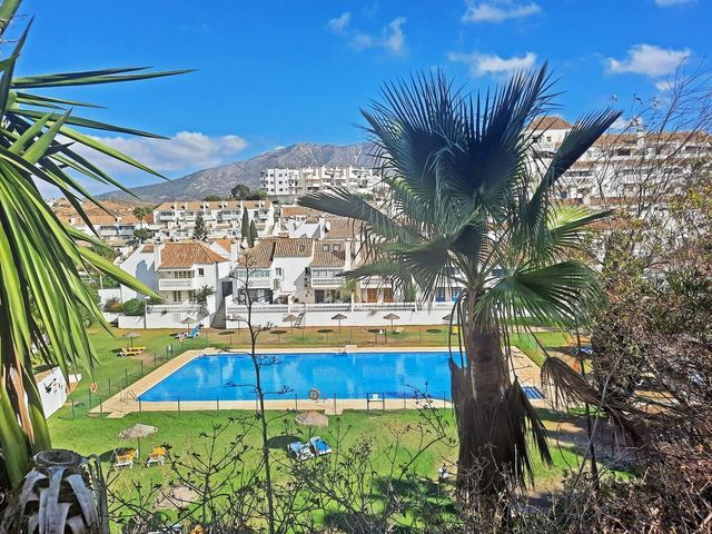 Image No.2-Maison de ville de 2 chambres à vendre à Mijas Golf