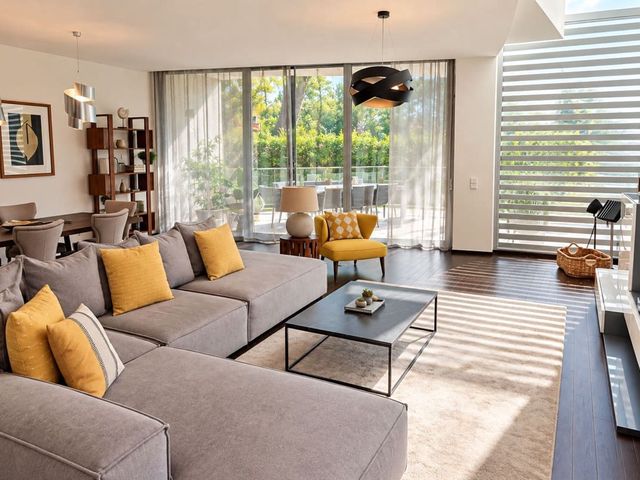 Image No.4-2 Bed Townhouse for sale