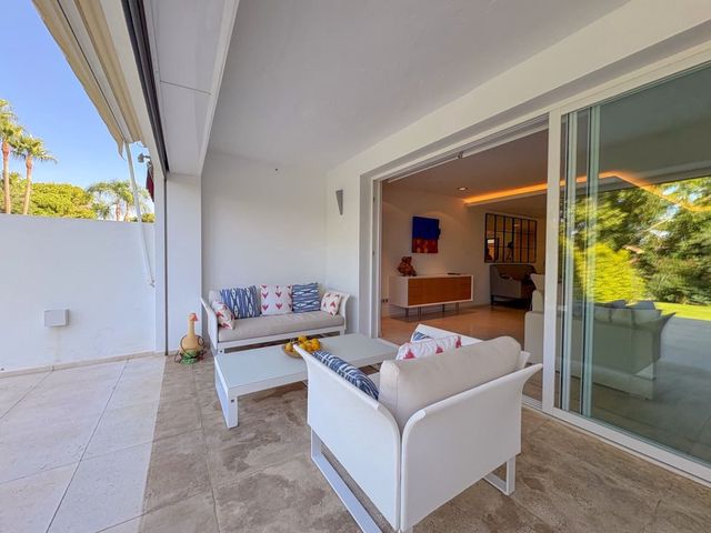 Image No.4-2 Bed Townhouse for sale
