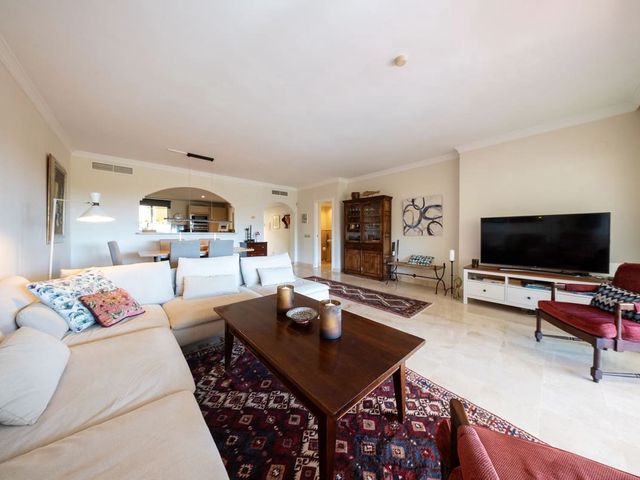 Image No.7-2 Bed Apartment for sale