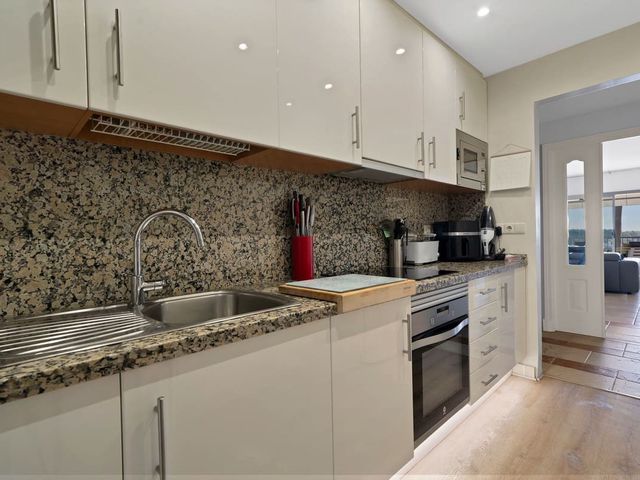 Image No.13-2 Bed Apartment for sale