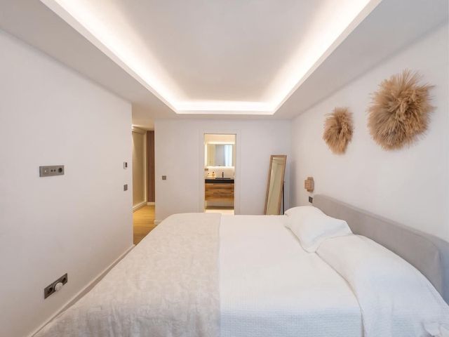 Image No.18-4 Bed Villa for sale