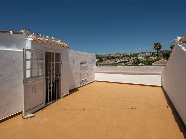Image No.5-Casa adosada con 3 dormitorios en venta