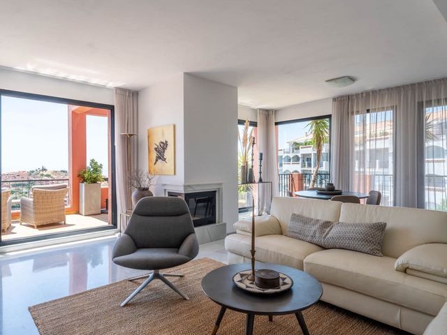 Image No.6-4 Bed Penthouse for sale