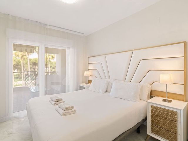 Image No.11-2 Bed Apartment for sale