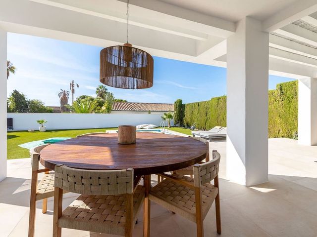 Image No.6-4 Bed Villa for sale