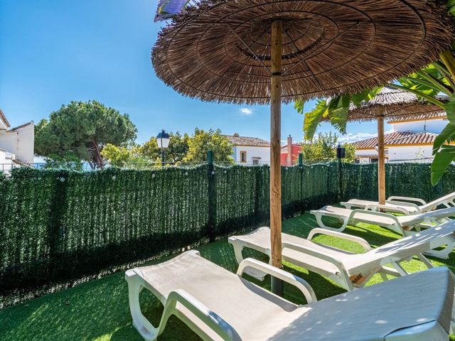Image No.3-7 Bed Villa for sale